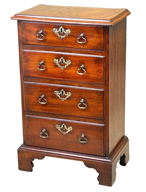Chippendale Mahogany Childs Chest