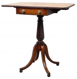 Georgian Mahogany Baby Pembroke Lamp Table