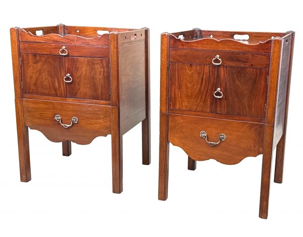 Pair Of Georgian Mahogany 18th Century Bedside Night Tables
