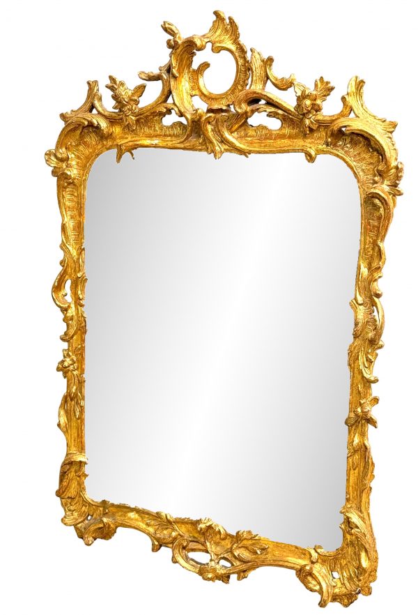 18th Century Chippendale Rococo Giltwood Wall Mirror