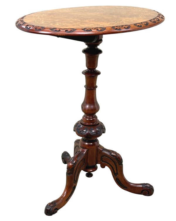 Victorian Burr Walnut Oval Occasional Lamp Table, 19th Century
